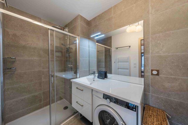 _lv_images__lot_0075554234_08_8420761