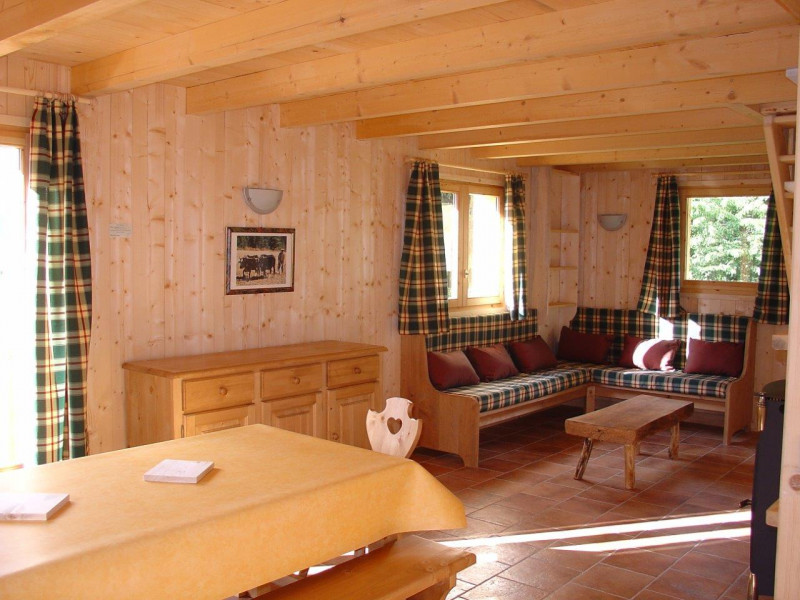 Chalet Mandallaz, pièce à vivre