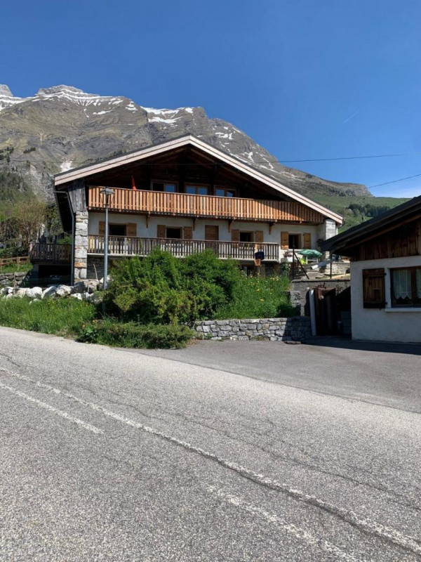 CÔTÉ ÉTÉ : CHALET LE CHAR