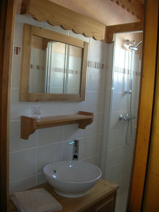 262266_230561846974675_230559986974861_738135_1099640_n.jpg 262266_230561846974675_230559986974861_738135_1099640_n.jpg