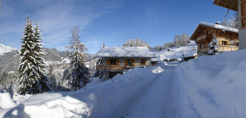 h-extérieur, Chalets à 500m du centre du village