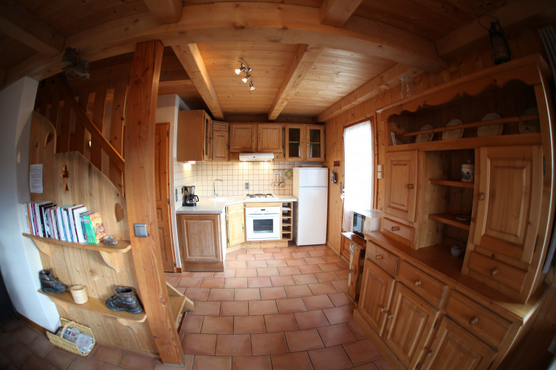 Chalet Le Grepon, pièce ouverte sur cuisine