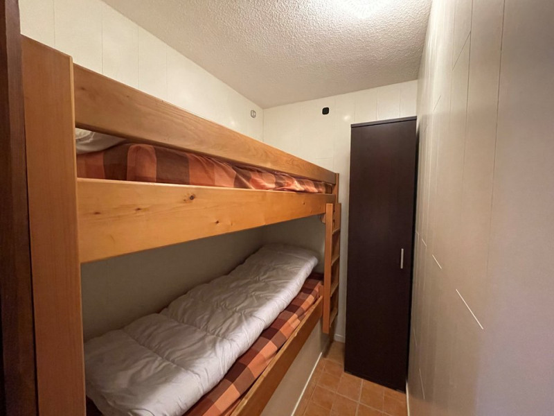 _clients_227359002_photos_121k_7671570