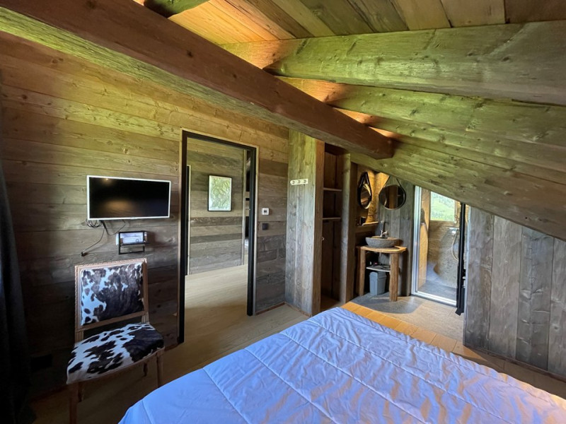 _clients_227359002_photos_210m_7064823