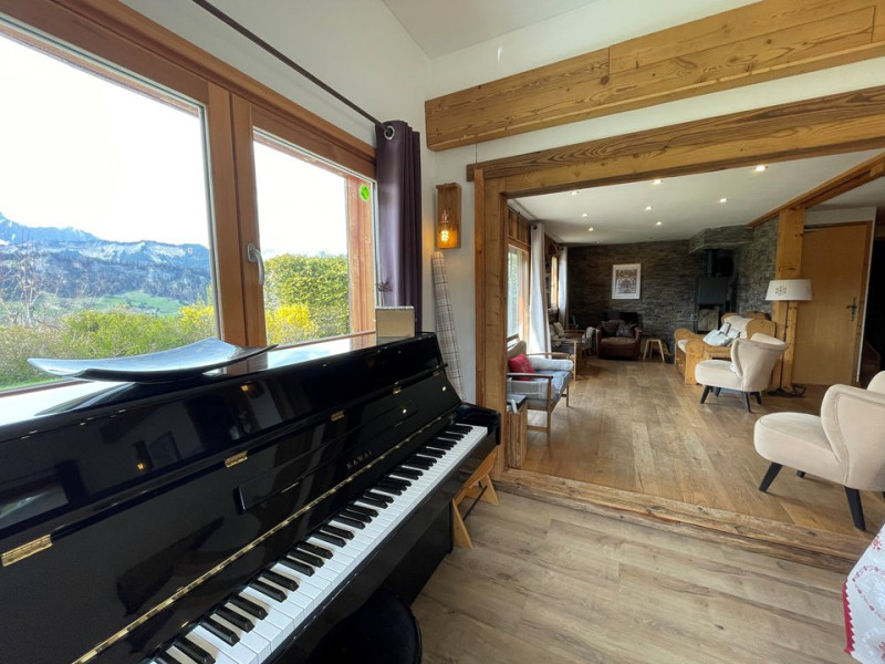 _clients_227359002_photos_215c_7723865