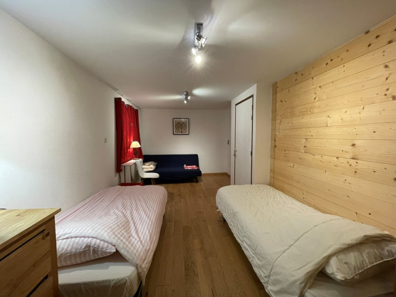 _clients_227359002_photos_215r_7483054