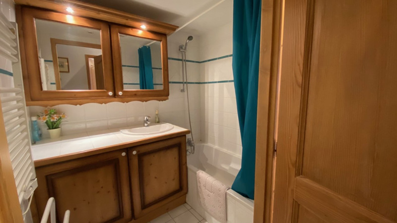_clients_227359002_photos_302e_5801176