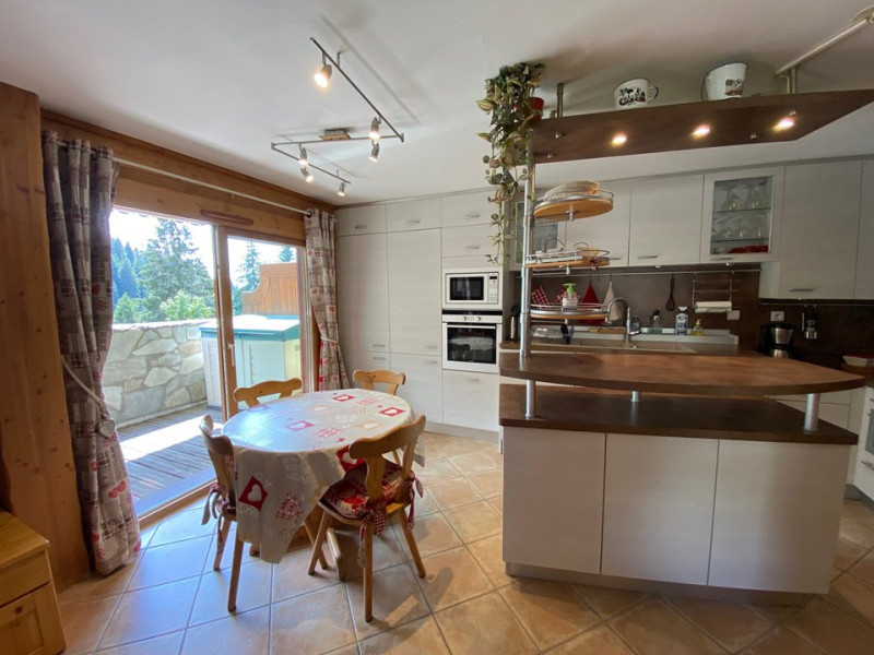 _clients_227359002_photos_303k_7624384 _clients_227359002_photos_303k_7624384