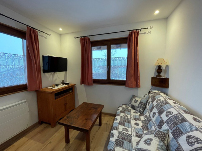 _clients_227359002_photos_324c_7043712