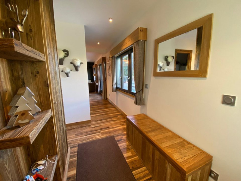 _clients_227359002_photos_337r_7416937