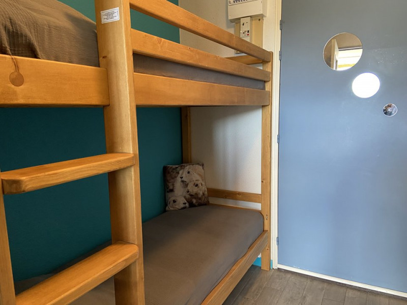 _clients_227359002_photos_339r_7585445