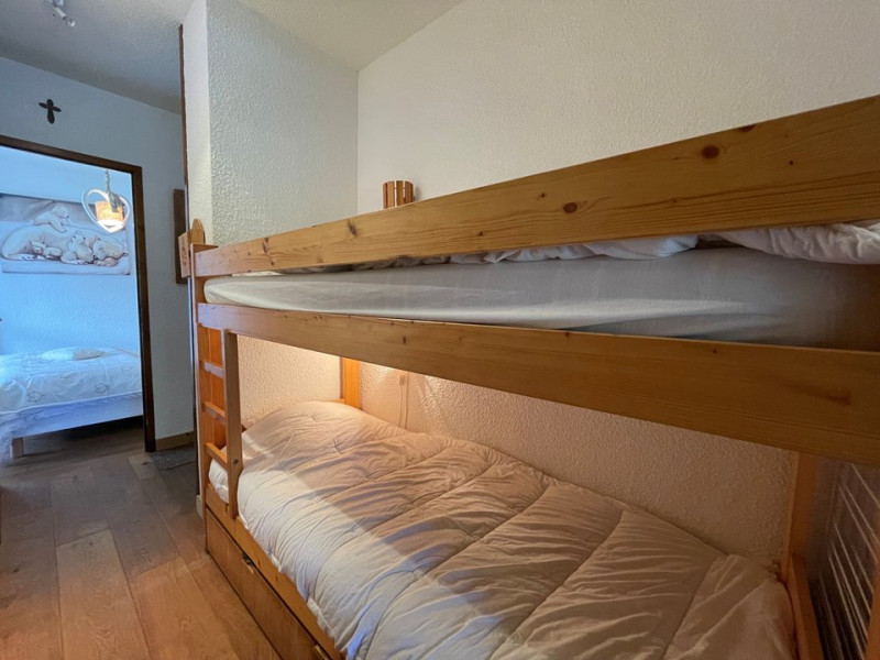 _clients_227359002_photos_49e_7172763 _clients_227359002_photos_49e_7172763