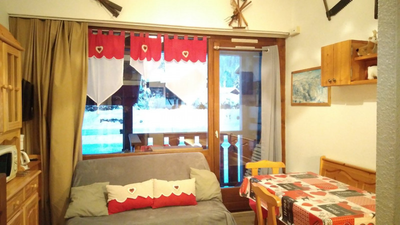 _clients_227359002_photos_74b_7338842