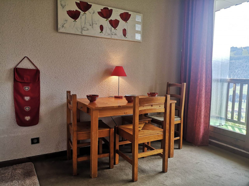 _clients_227459001_photos_17644d_7720335