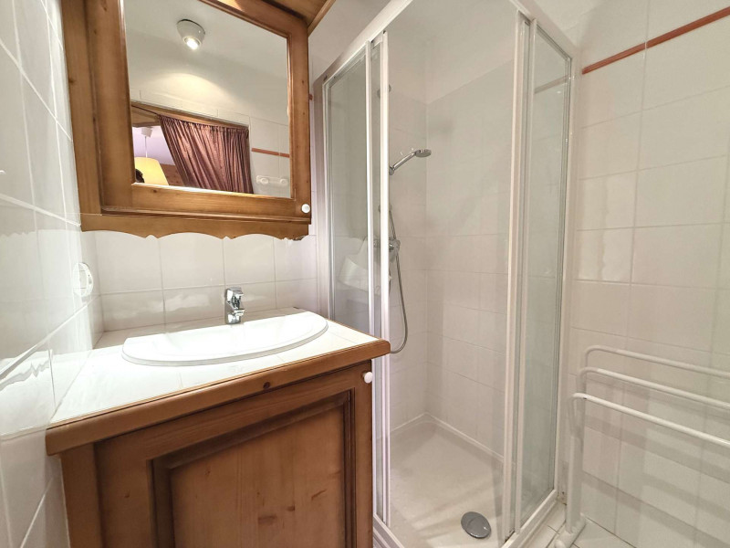 _clients_227459001_photos_17659n_6084155
