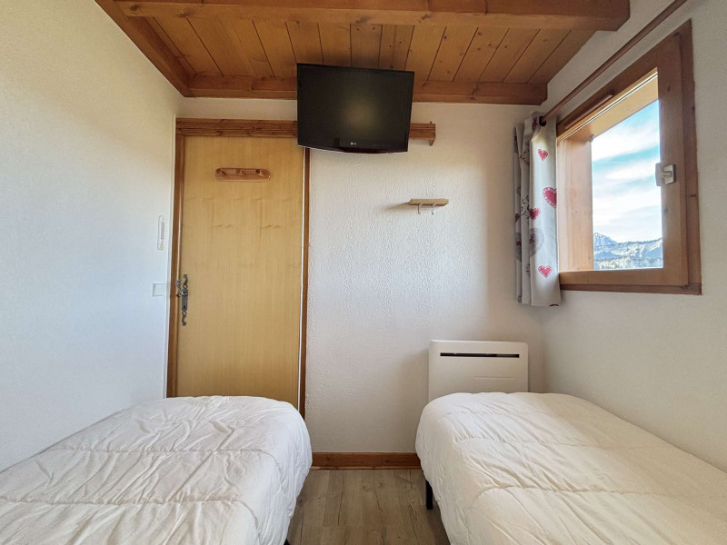 _clients_227459001_photos_17768q_7455137 _clients_227459001_photos_17768q_7455137