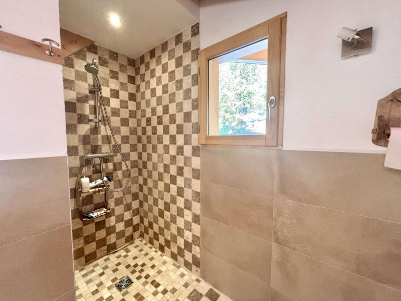 _clients_227459001_photos_17817z_5775545