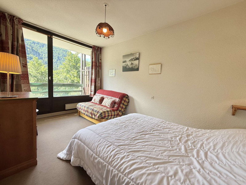 _clients_227459001_photos_18329f_7700447