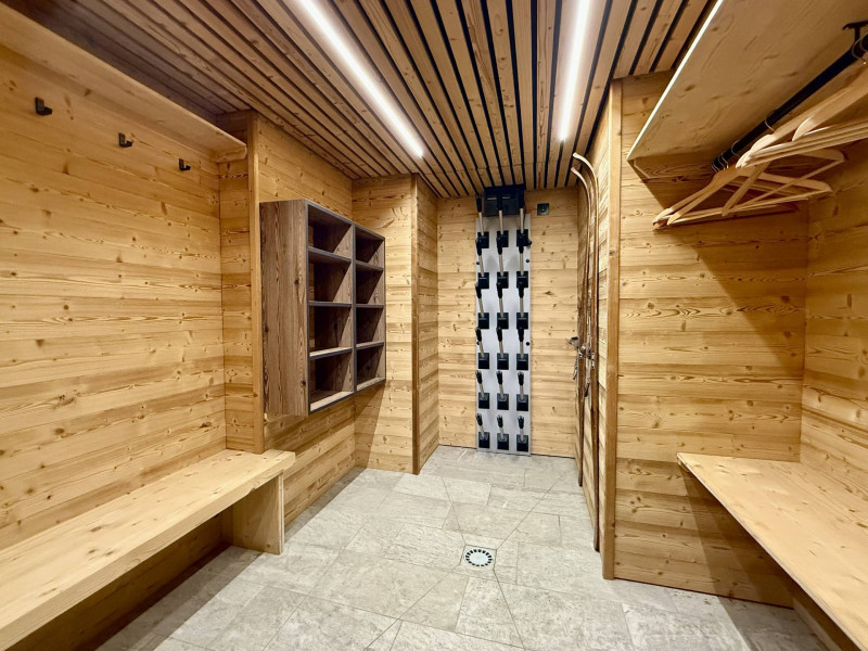 _lv_images__imme_0000000271_06_7607049