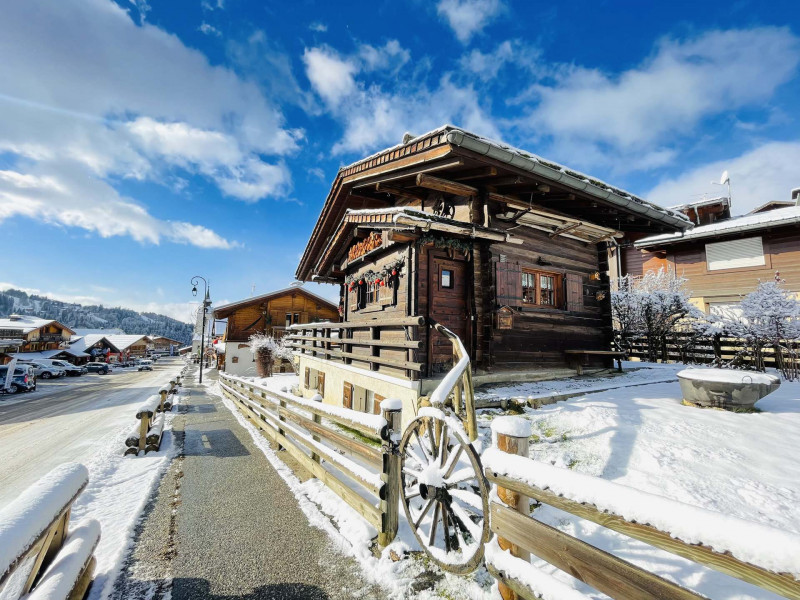 _lv_images__imme_0000000281_02_7011000 _lv_images__imme_0000000281_02_7011000