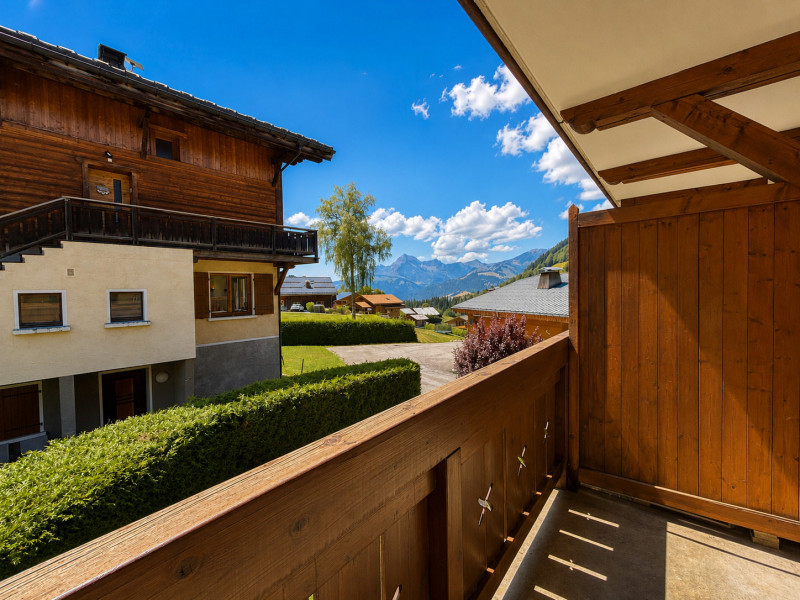 _lv_images__lot_0000020027_08_8298279