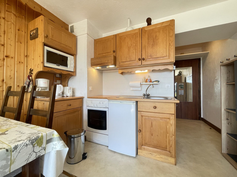 _lv_images__lot_0000120236_04_7345467 _lv_images__lot_0000120236_04_7345467