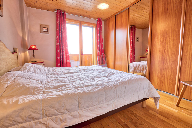 _lv_images__lot_0000140075_06_7546943