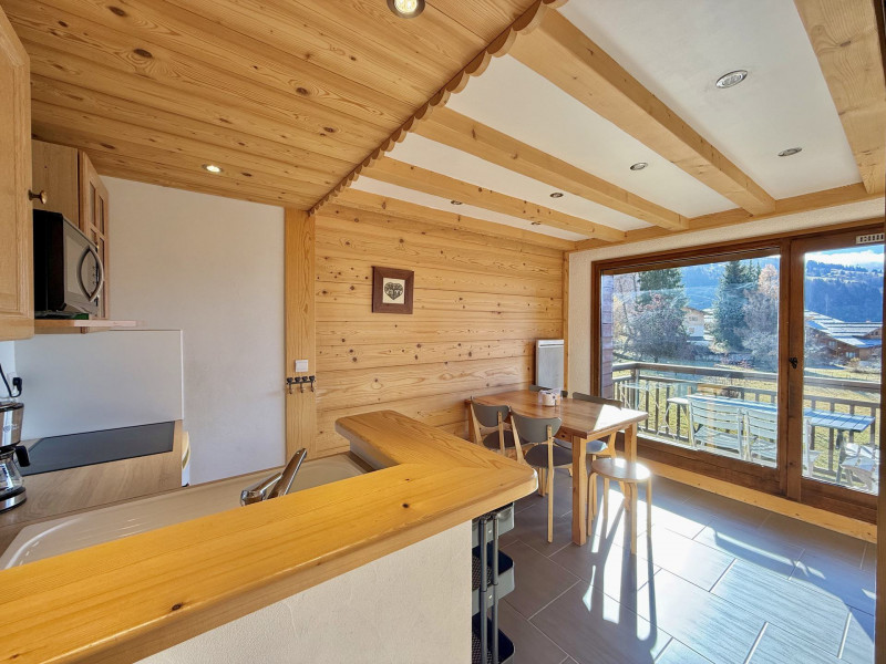 _lv_images__lot_0000220260_11_7732673