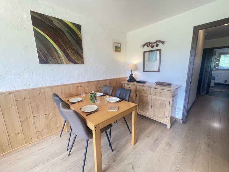 _lv_images__lot_0000540183_03_7519761