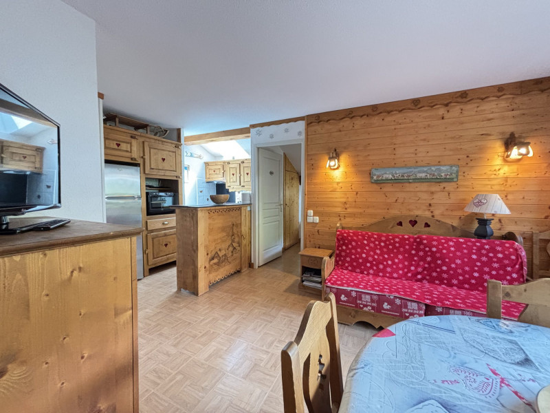 _lv_images__lot_0000860262_06_6918662