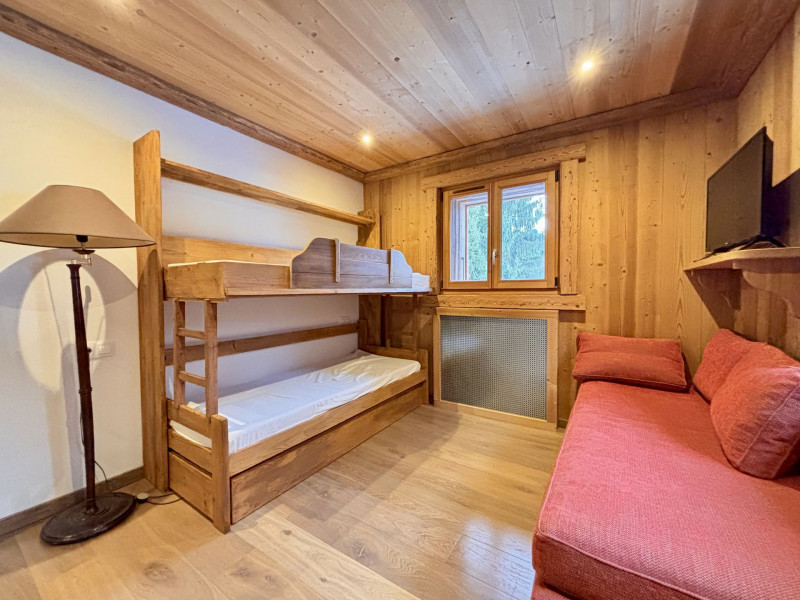 _lv_images__lot_0000970295_09_7373163