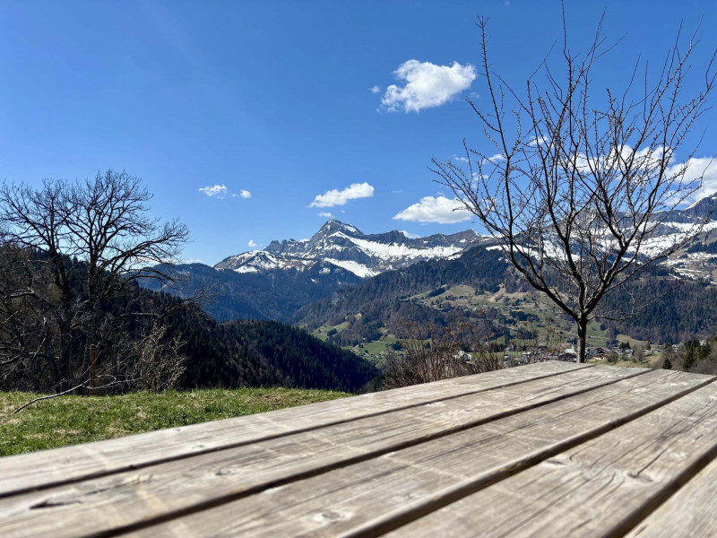 _lv_images__lot_0000970298_05_7721459