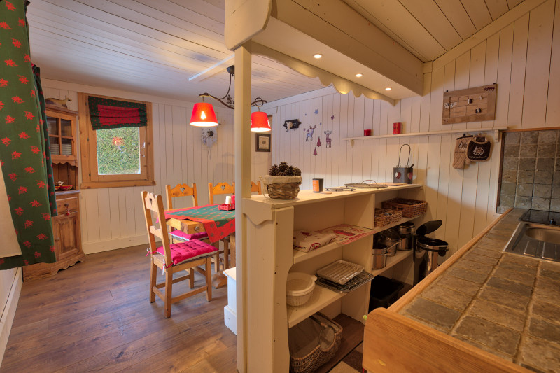 _lv_images__lot_0000970329_03_6847231 _lv_images__lot_0000970329_03_6847231