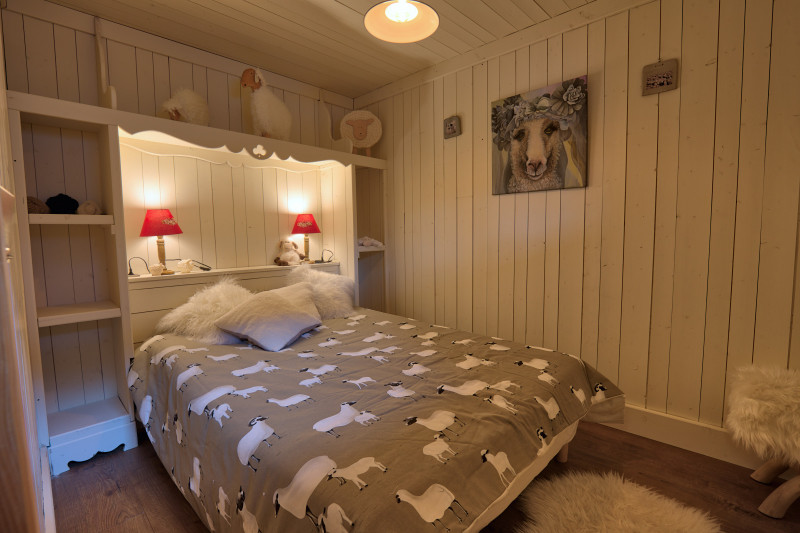 _lv_images__lot_0000970329_06_6805208 _lv_images__lot_0000970329_06_6805208