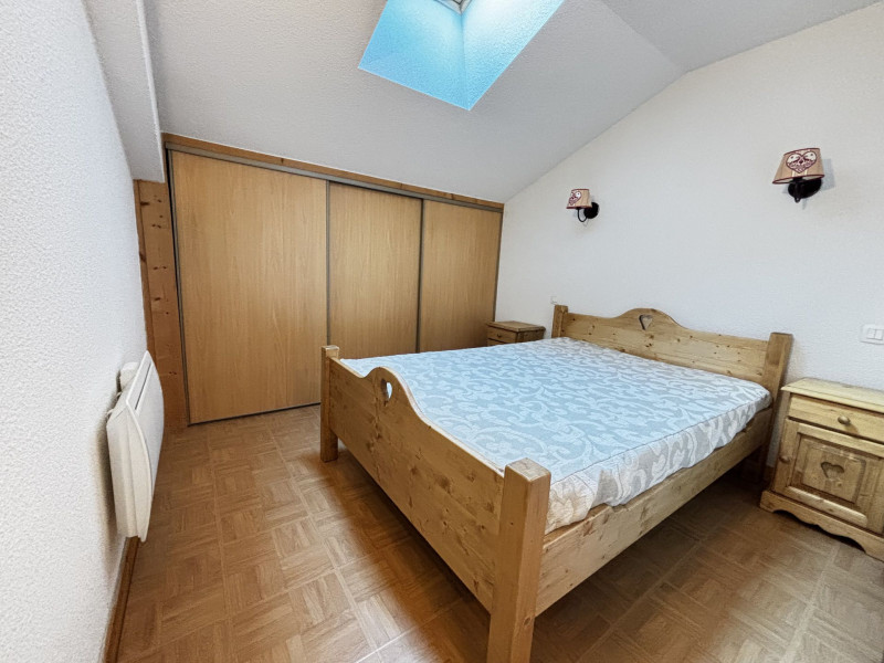 _lv_images__lot_0000970349_07_7638458