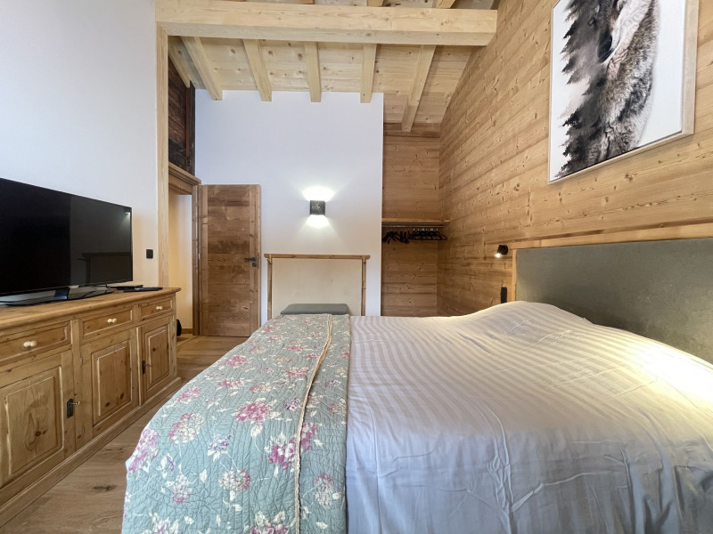 _lv_images__lot_0000970371_03_6777915 _lv_images__lot_0000970371_03_6777915