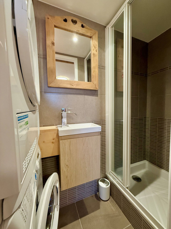 _lv_images__lot_0000970387_08_6772753