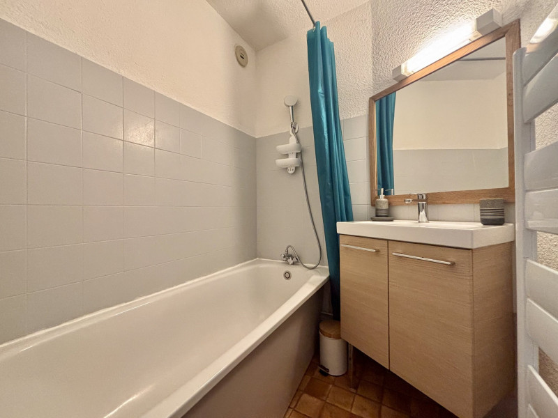 _lv_images__lot_0000970398_11_7653968