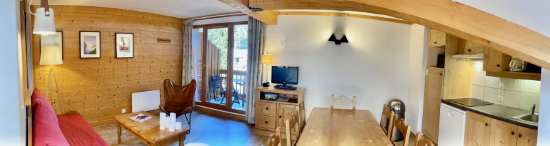 _lv_images__lot_0000970407_12_7597028