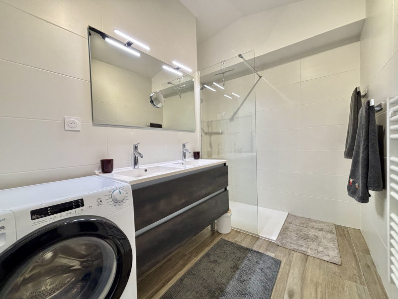 _lv_images__lot_0000970414_12_7757015