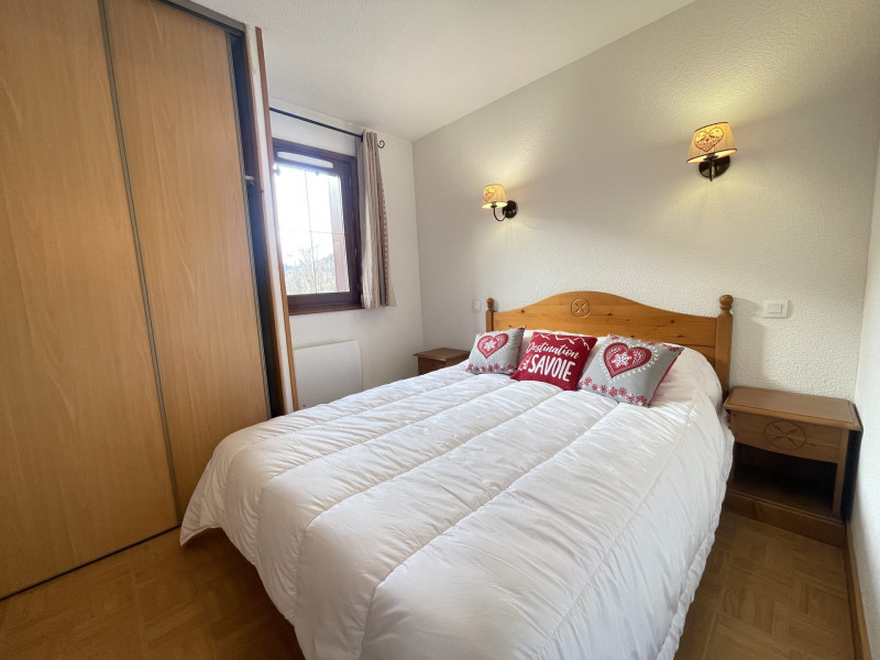 _lv_images__lot_0000970416_03_7334687