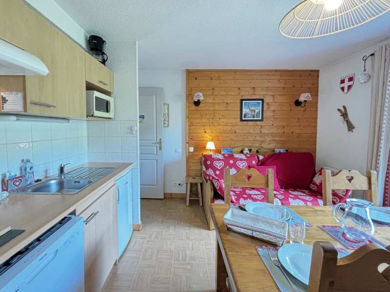 _lv_images__lot_0000970417_12_7572977 _lv_images__lot_0000970417_12_7572977