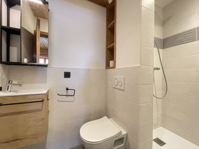 _lv_images__lot_0000970429_11_6750093 _lv_images__lot_0000970429_11_6750093