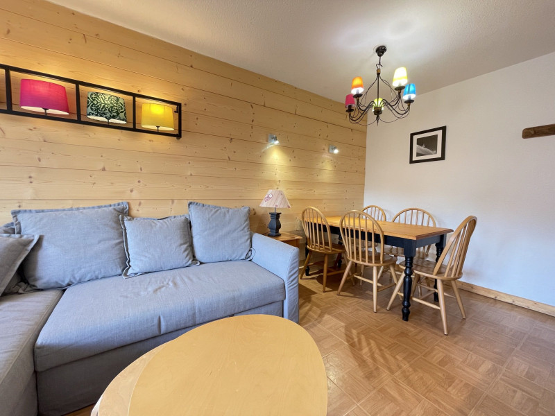 _lv_images__lot_0000970432_08_6847003 _lv_images__lot_0000970432_08_6847003