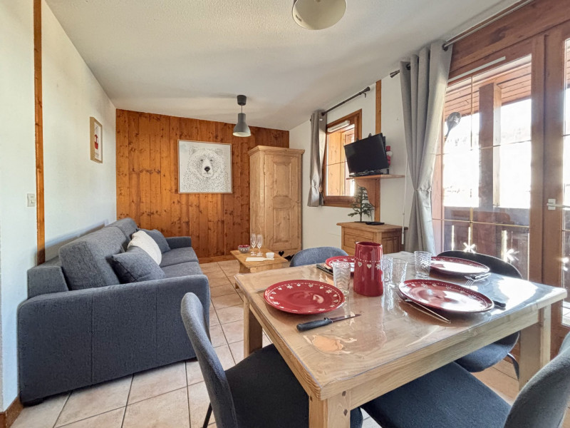 _lv_images__lot_0000970444_10_7573118 _lv_images__lot_0000970444_10_7573118