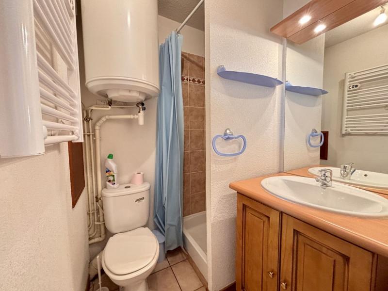 _lv_images__lot_0000970444_14_7460815