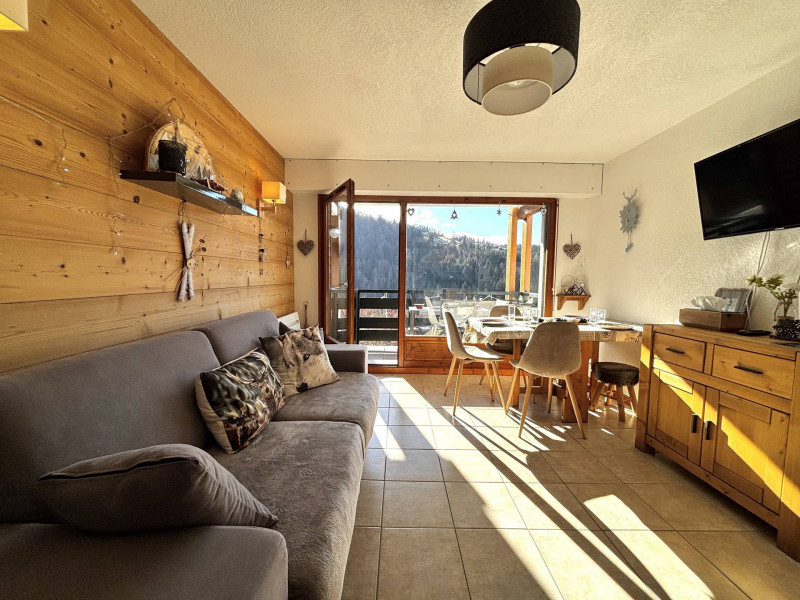 _lv_images__lot_0000970446_11_6977711 _lv_images__lot_0000970446_11_6977711