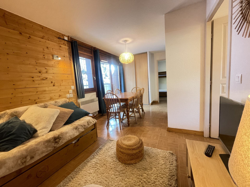 _lv_images__lot_0000970449_05_6952324 _lv_images__lot_0000970449_05_6952324