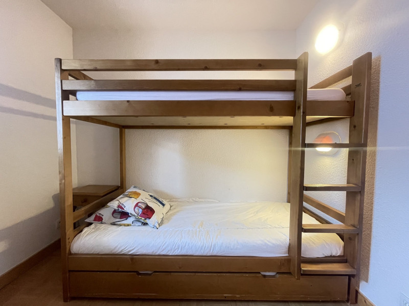 _lv_images__lot_0000970449_11_6952330 _lv_images__lot_0000970449_11_6952330