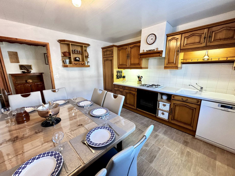 _lv_images__lot_0000970451_04_7547257 _lv_images__lot_0000970451_04_7547257